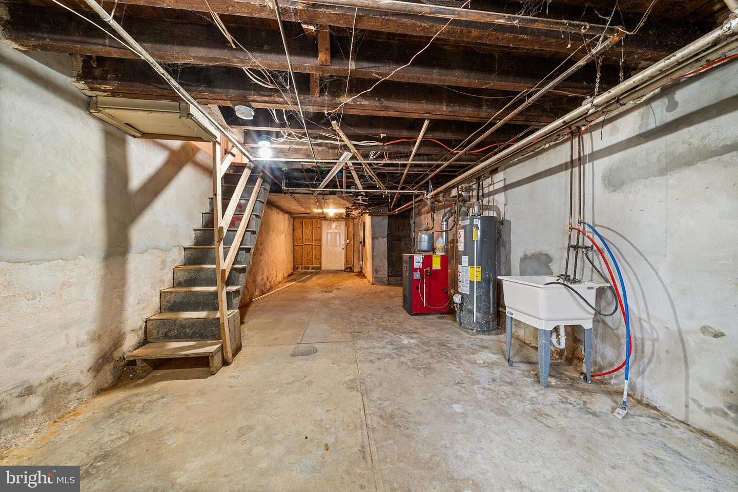 5904 Colgate St Property Photo 22