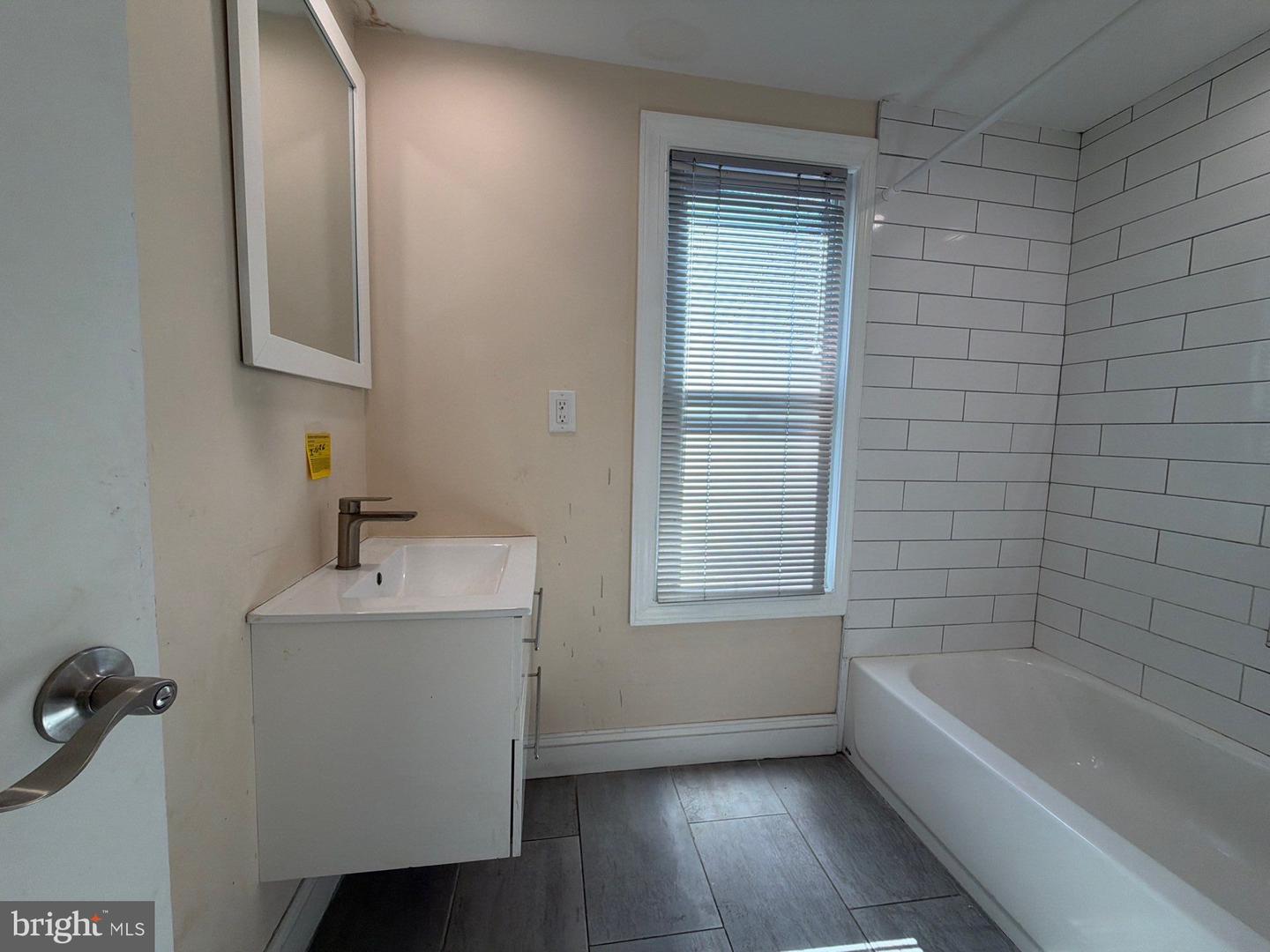 608 Winton St Property Photo 12