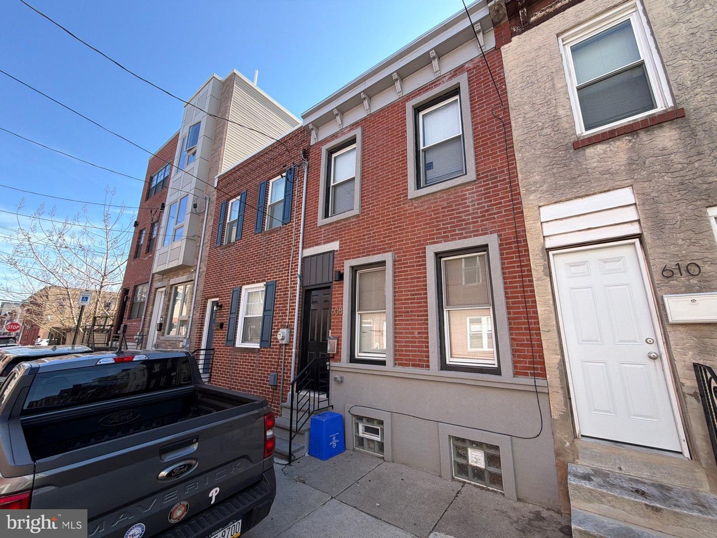 608 Winton St Property Photo 17