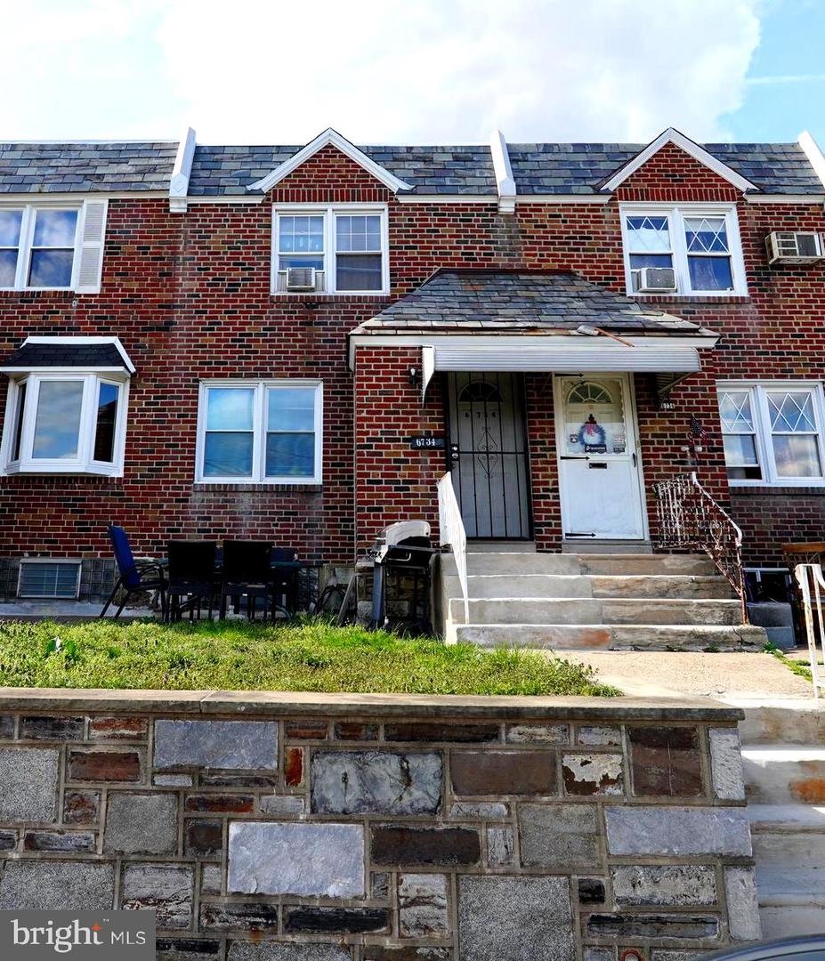 6734 Revere St Property Photo 1