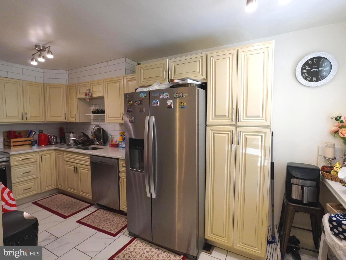 6734 Revere St Property Photo 6