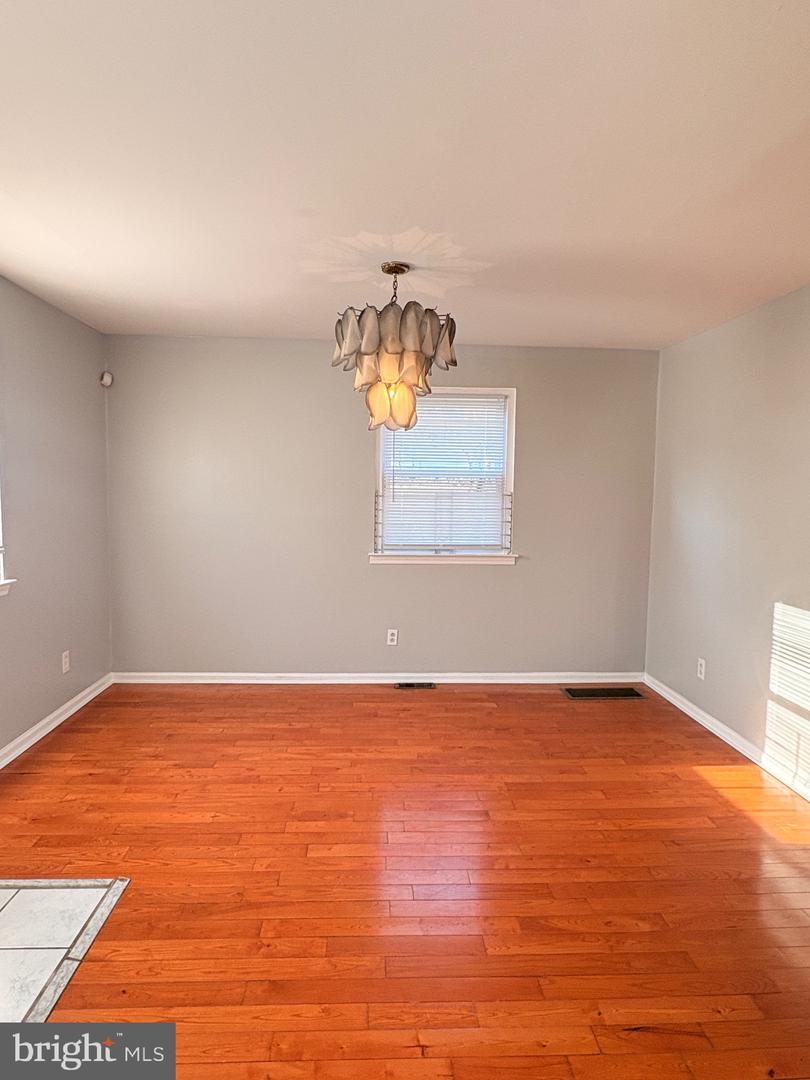 2126 N 12th St Property Photo 5