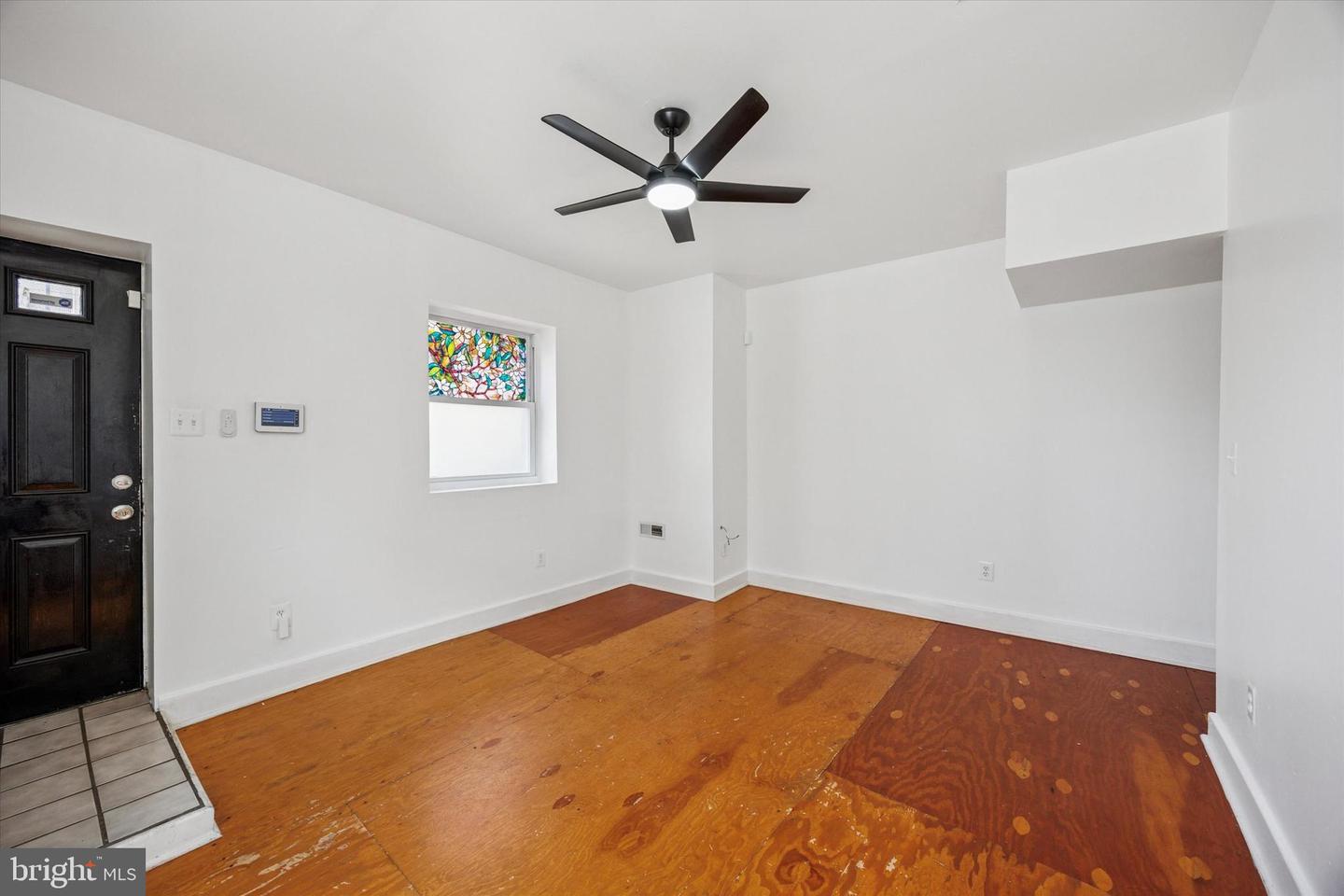 1235 E Berks St Property Photo 6