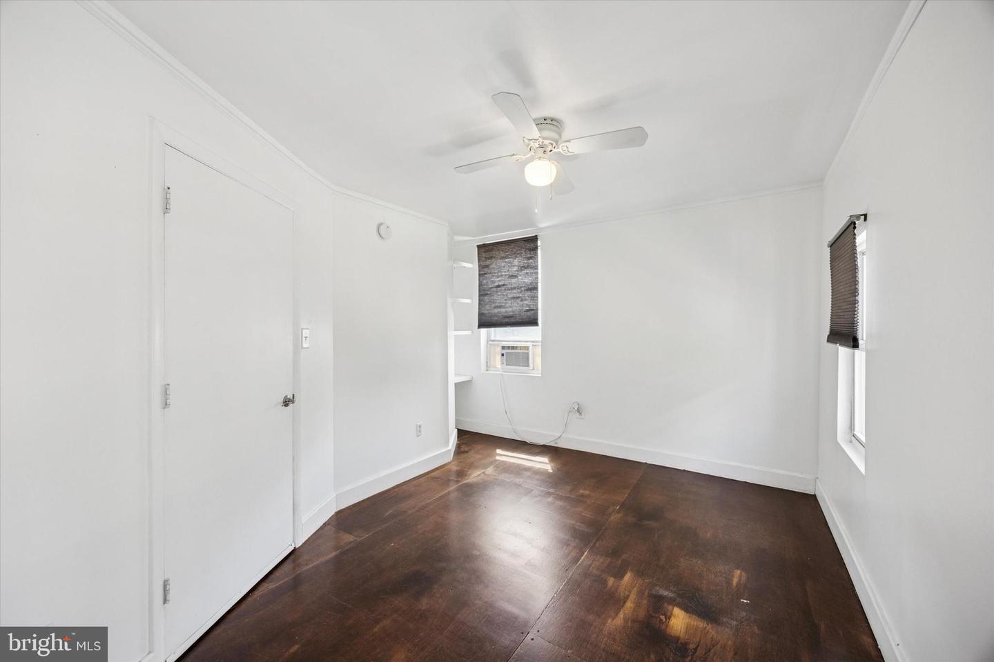 1235 E Berks St Property Photo 31