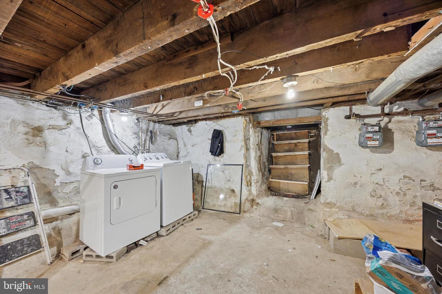 1235 E Berks St Property Photo 39