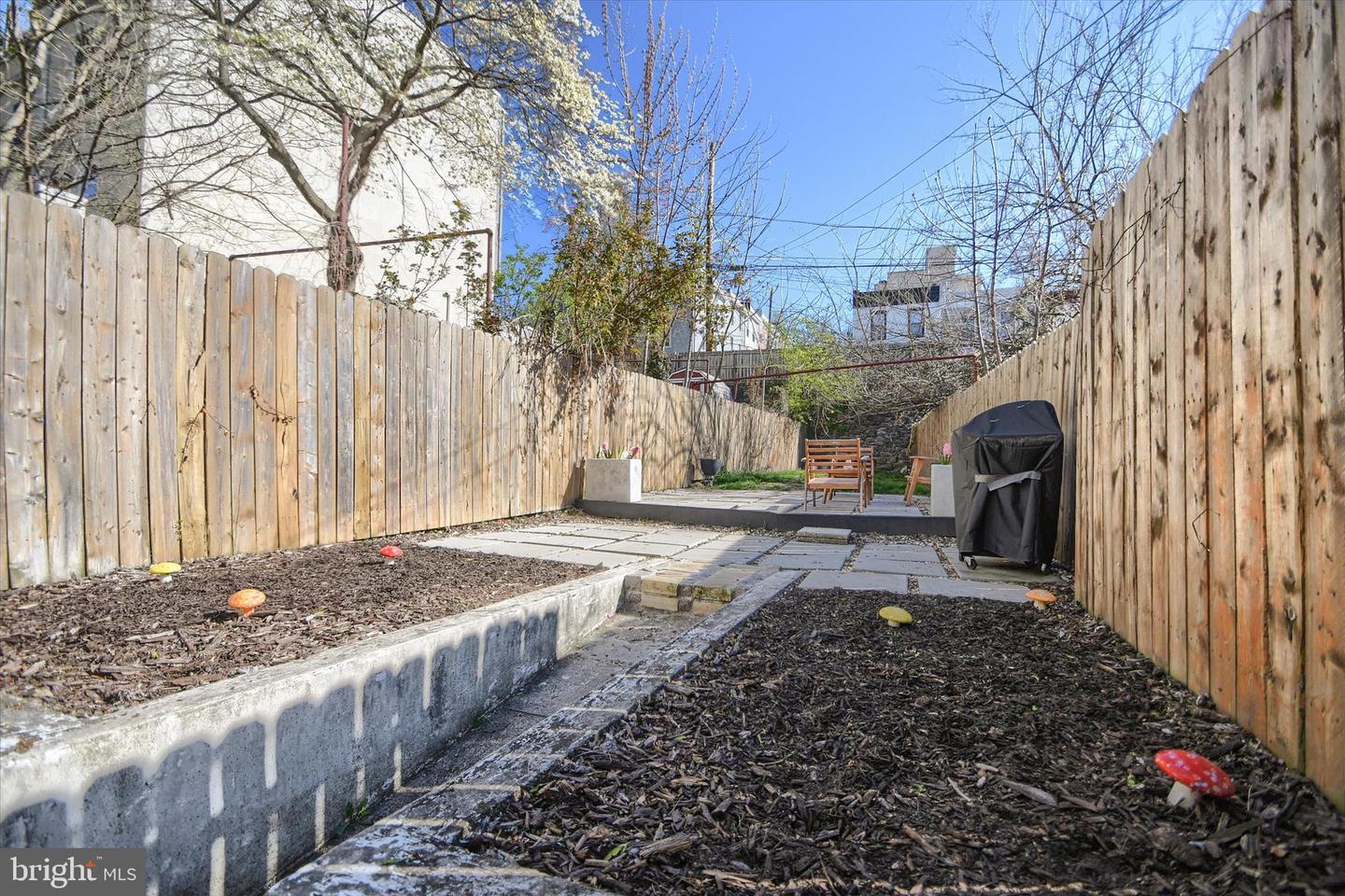 4117 Cresson St Property Photo 23