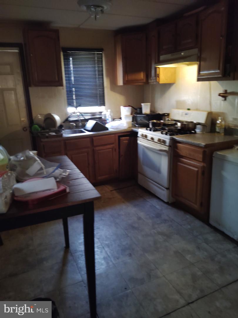5417 Osage Ave Property Photo 4