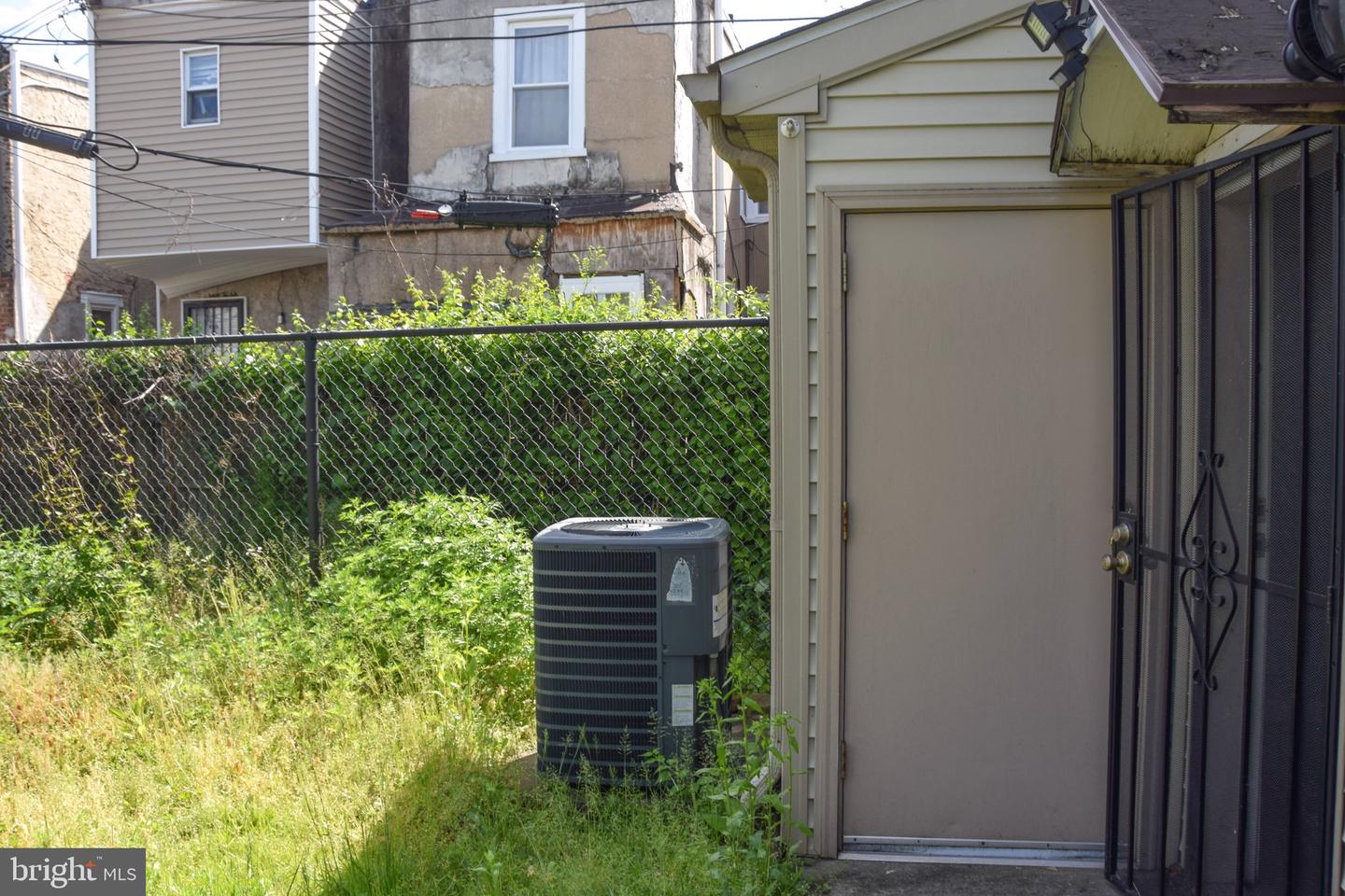 4619 Parrish St Property Photo 23