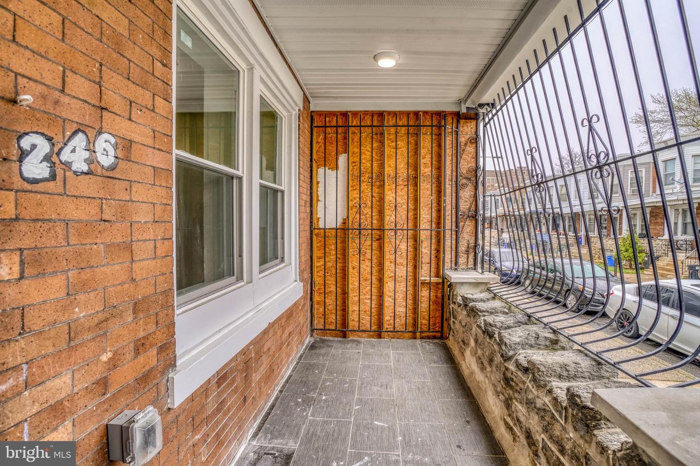246 Rubicam St Property Photo 4