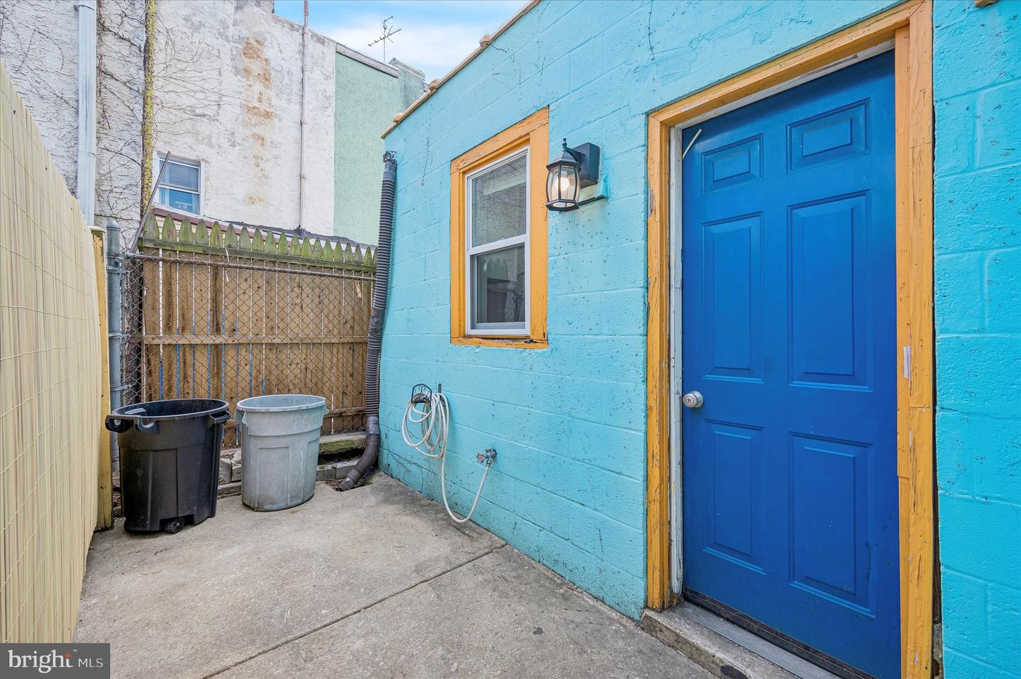 2531 Webb St Property Photo 15