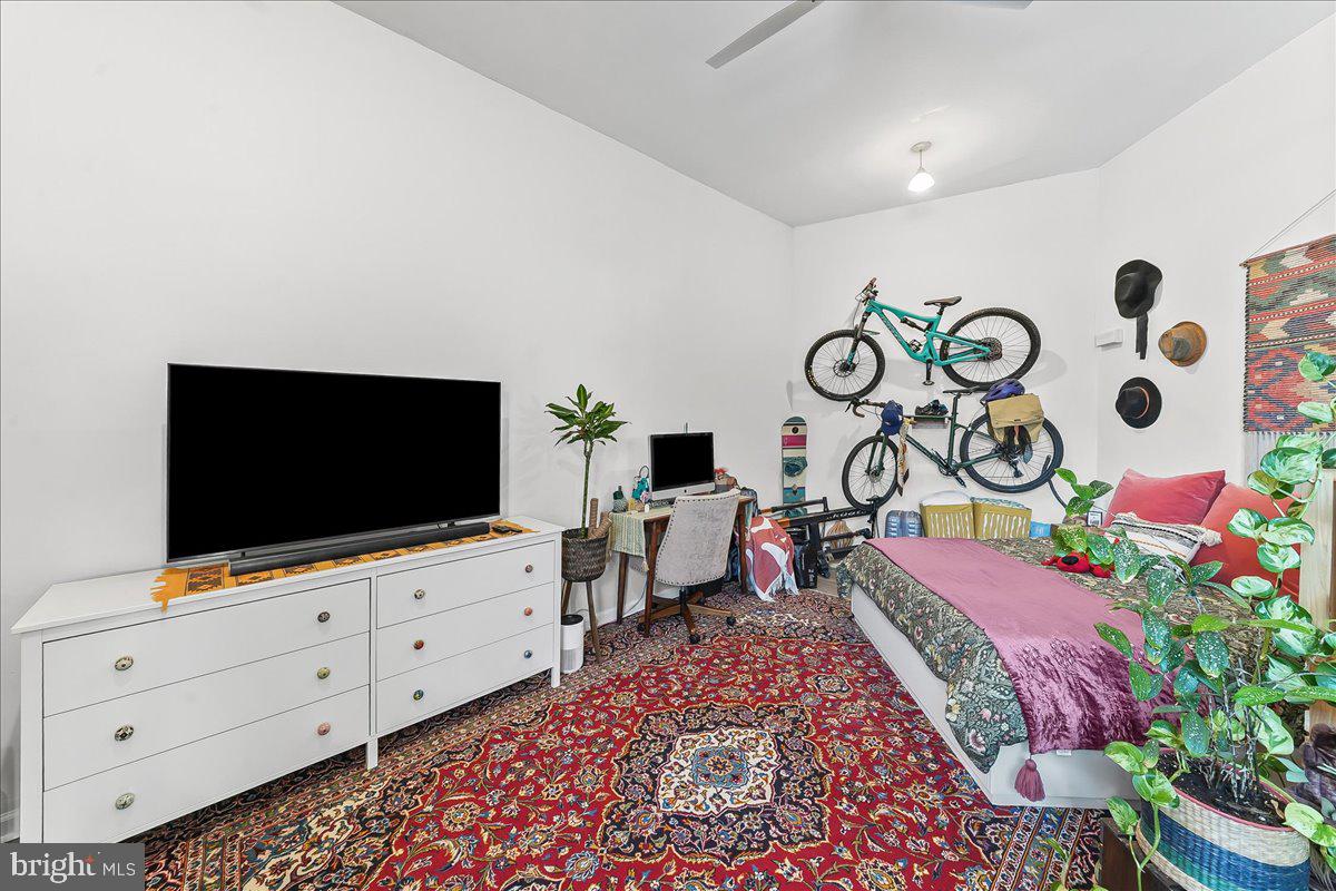 3517 Indian Queen Ln Property Photo 38