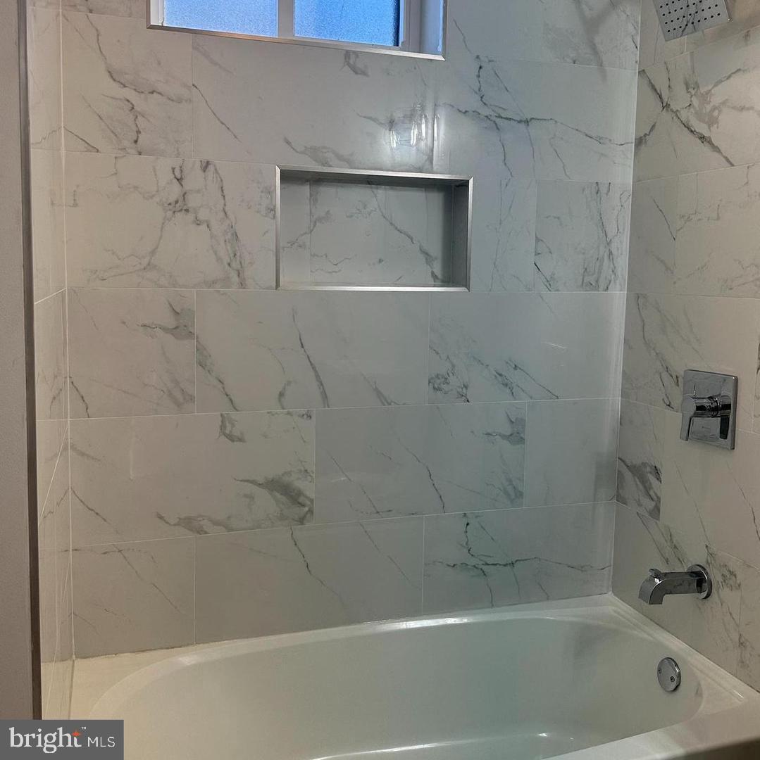 3800 N 18th St Property Photo 15