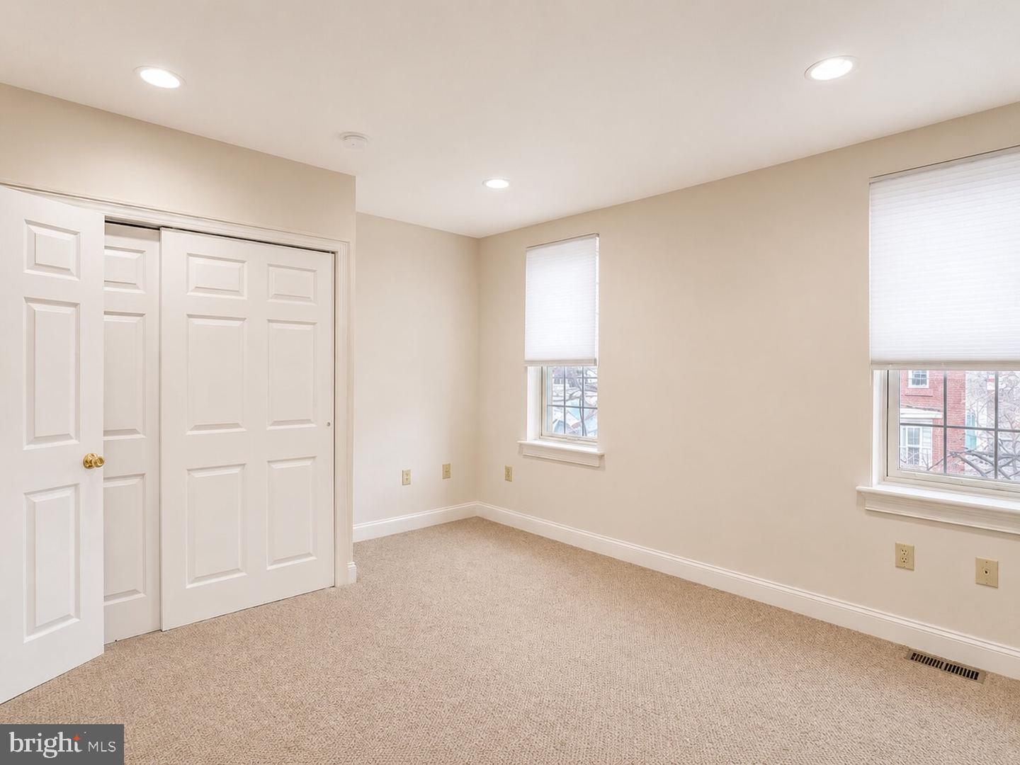 2542 W Girard Ave #2 Property Photo 10