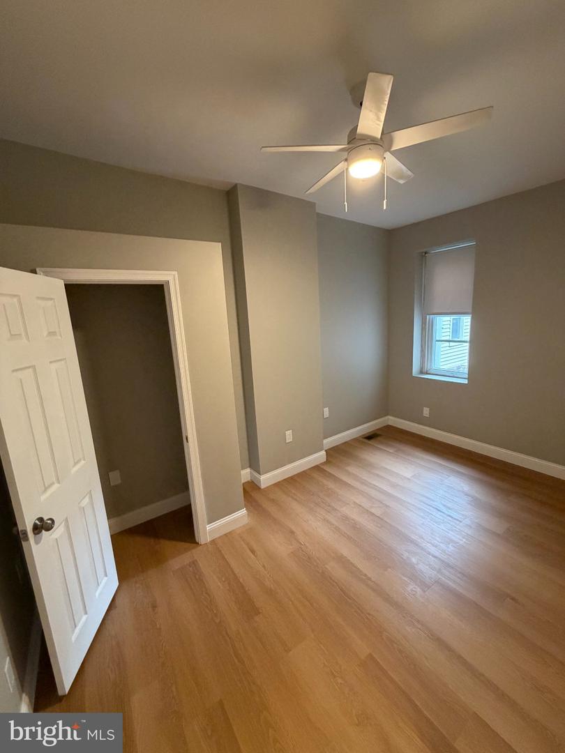807 Cameron St Property Photo 6