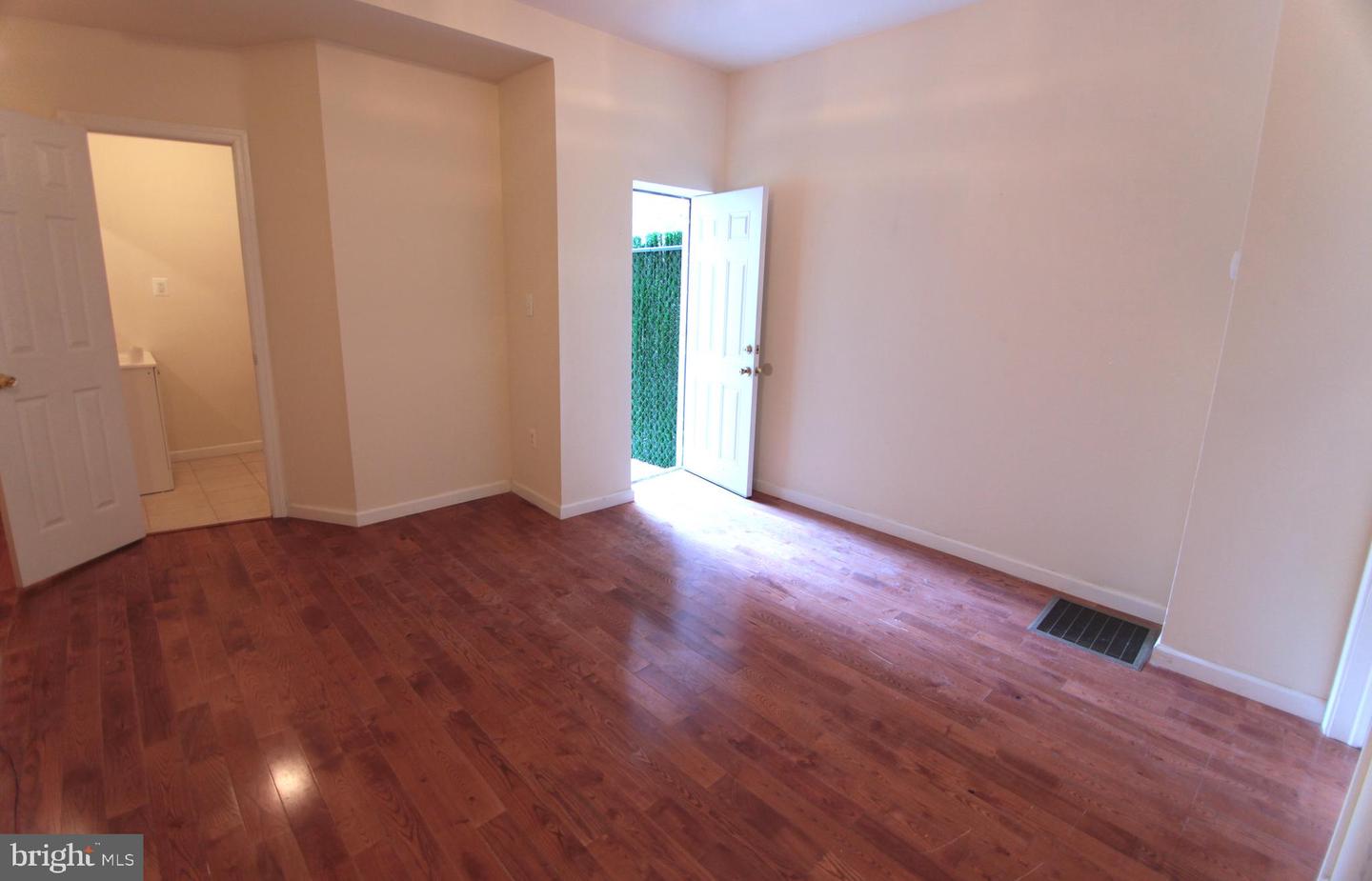 1852 N Willington St #1 Property Photo 3