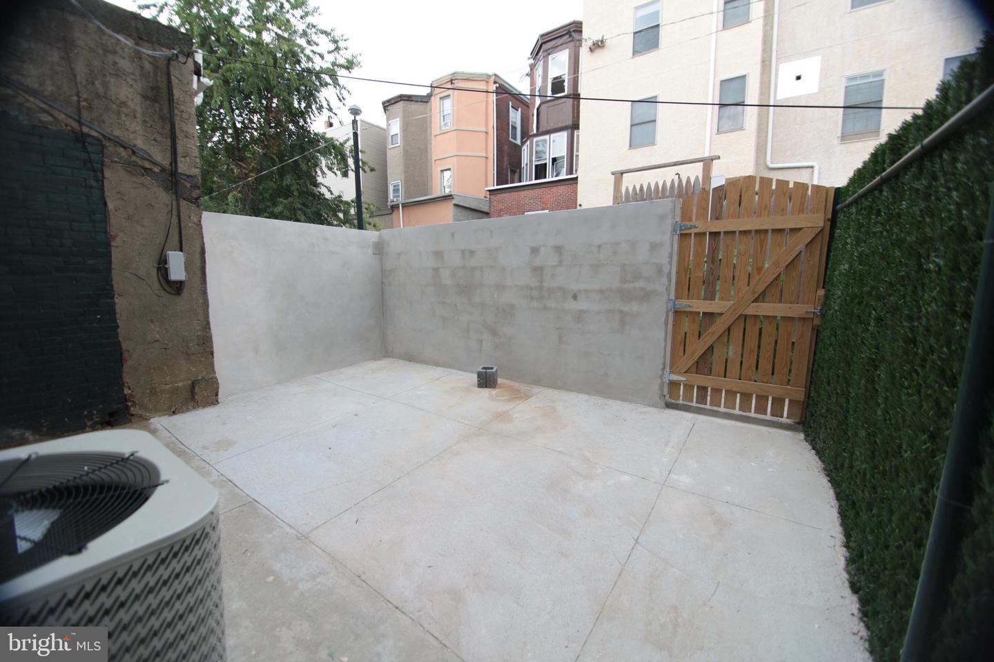 1852 N Willington St #1 Property Photo 8