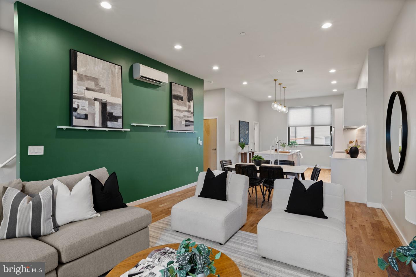 1720 FOLSOM ST #B Property Photo 1