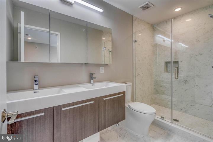 1747 Tilghman St Property Photo 8