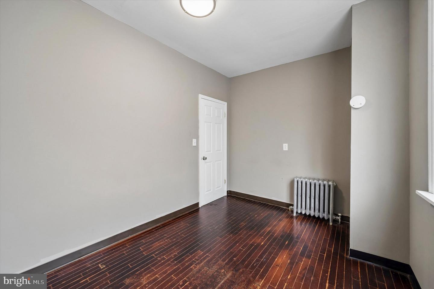 613 S 52nd St Property Photo 34
