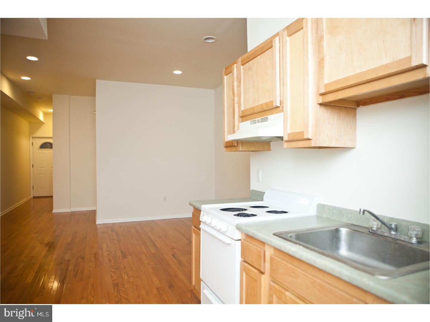 1531 Poplar St #1 Property Photo 2