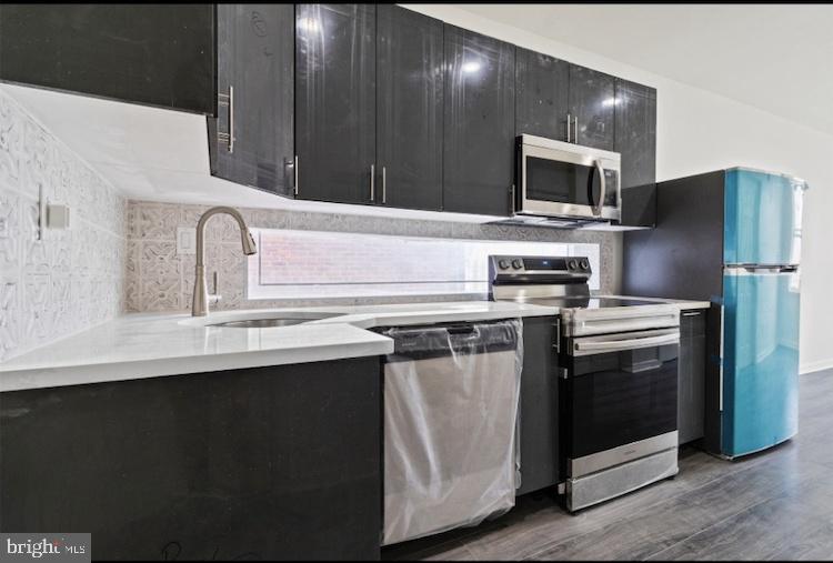 1118 W Lehigh Ave Property Photo 5