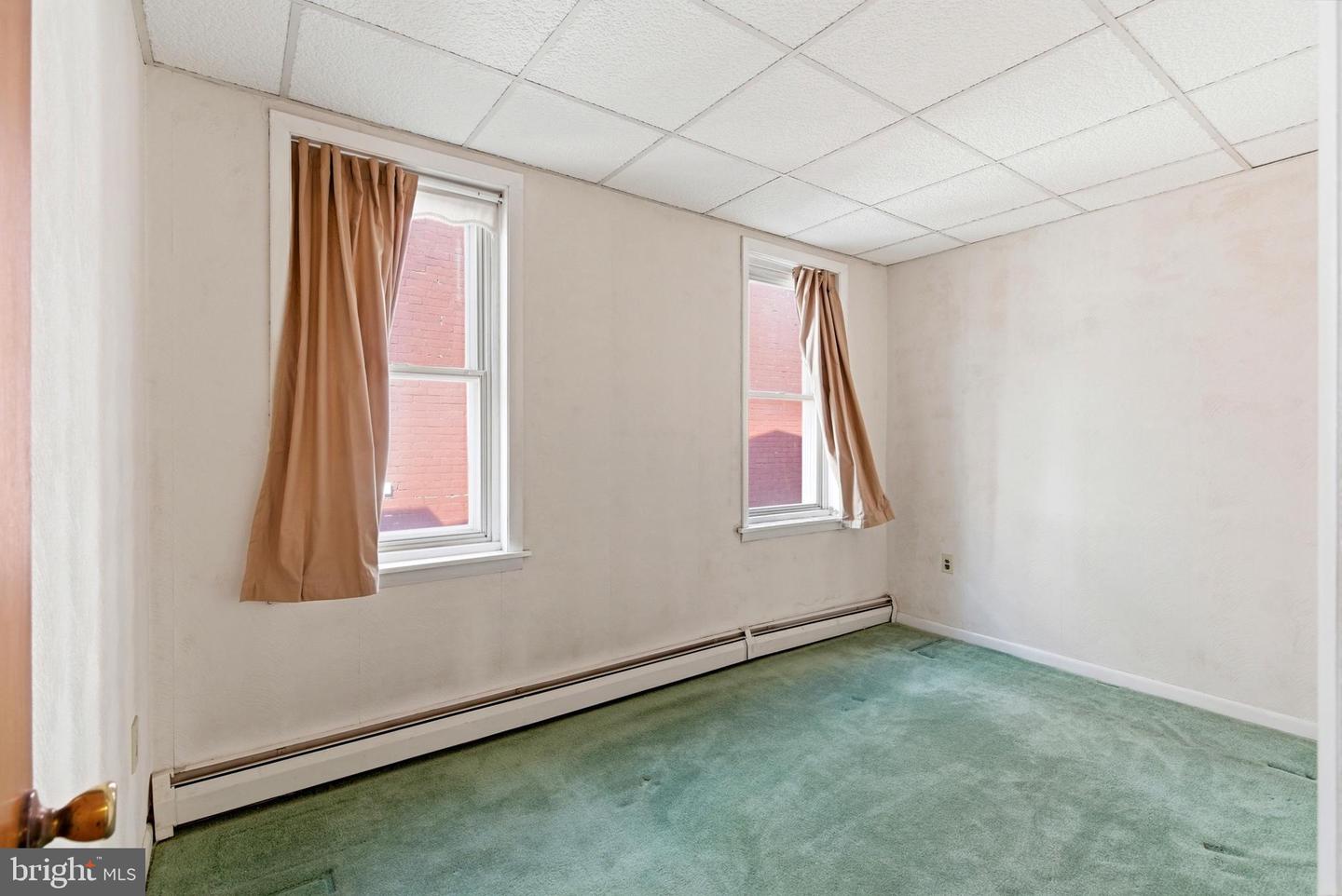 4625 E Stiles St Property Photo 15