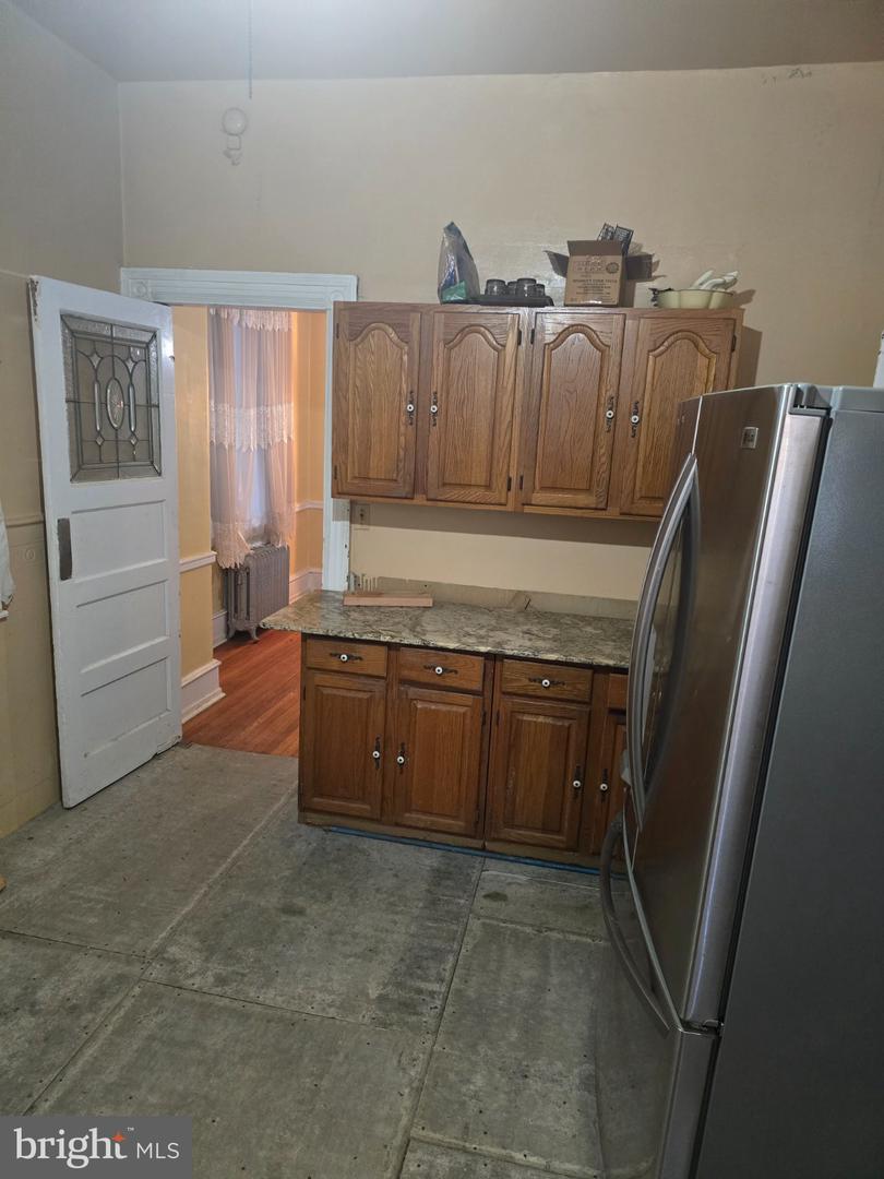 1426 Lindley Ave Property Photo 11
