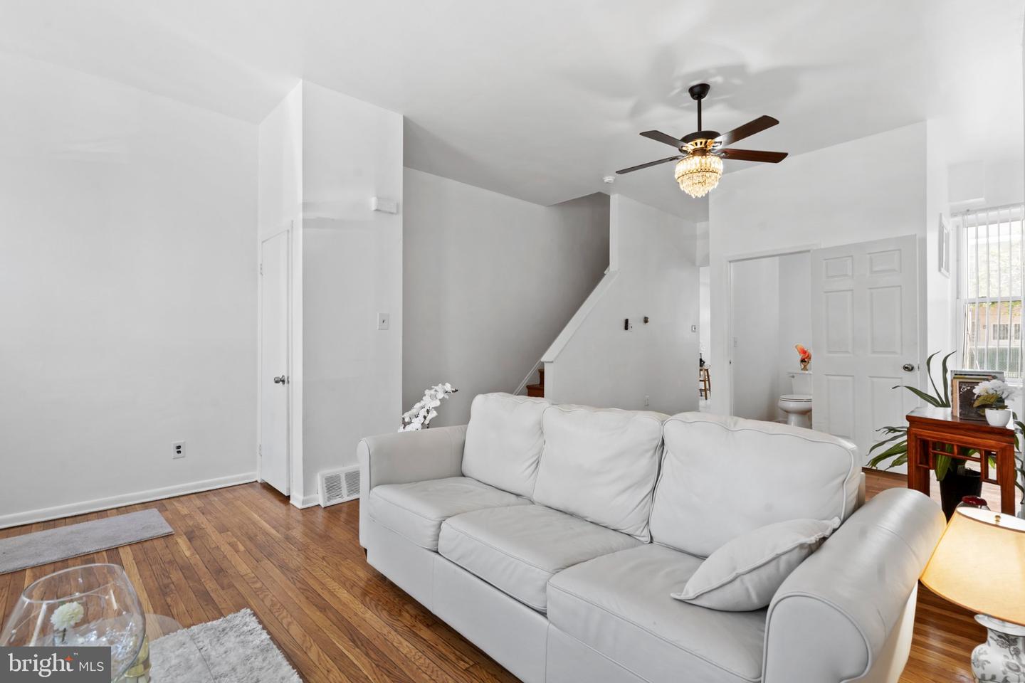 1202 Mount Vernon St Property Photo 6