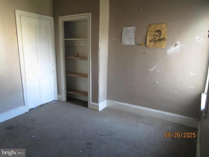2031 N Stillman Property Photo 8