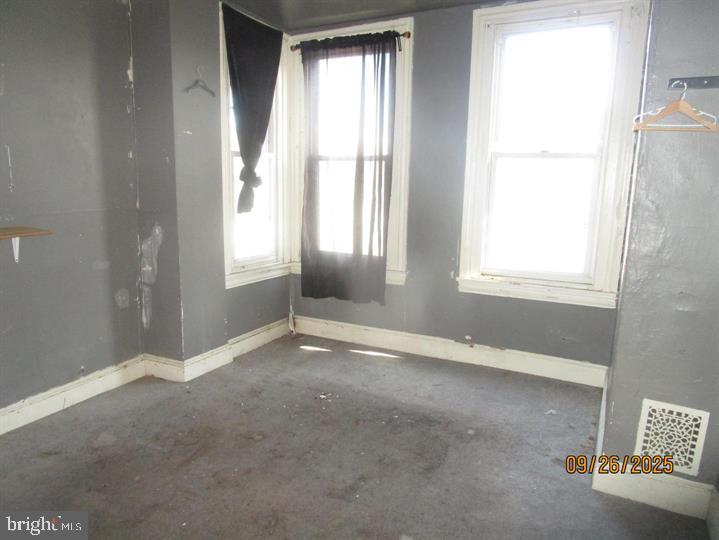 2031 N Stillman Property Photo 10