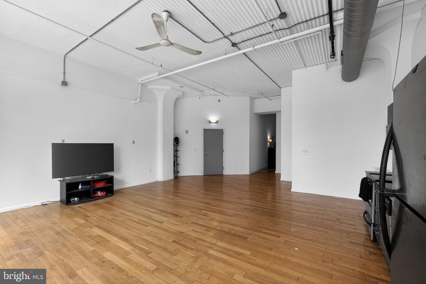 2200 Arch St #416 Property Photo 15