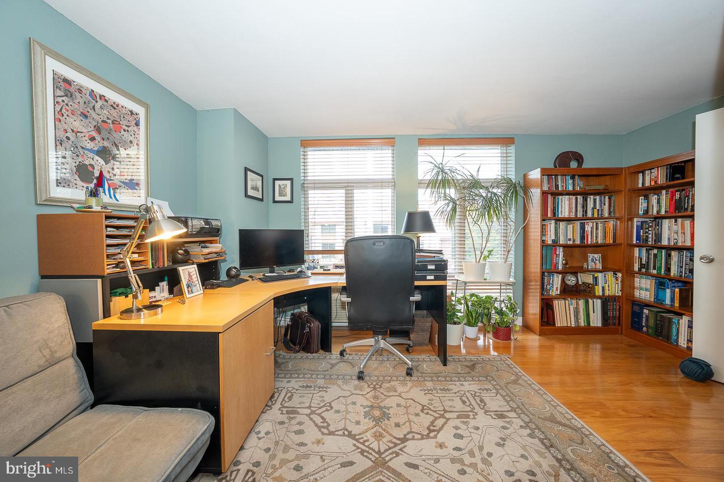 1900-00 Hamilton St #d19 Property Photo 26