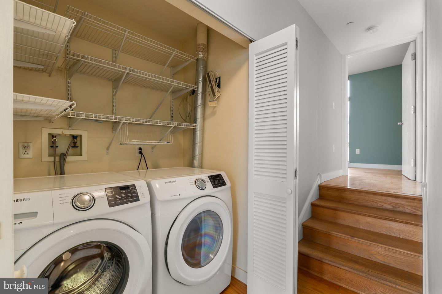 1900-00 Hamilton St #d19 Property Photo 30
