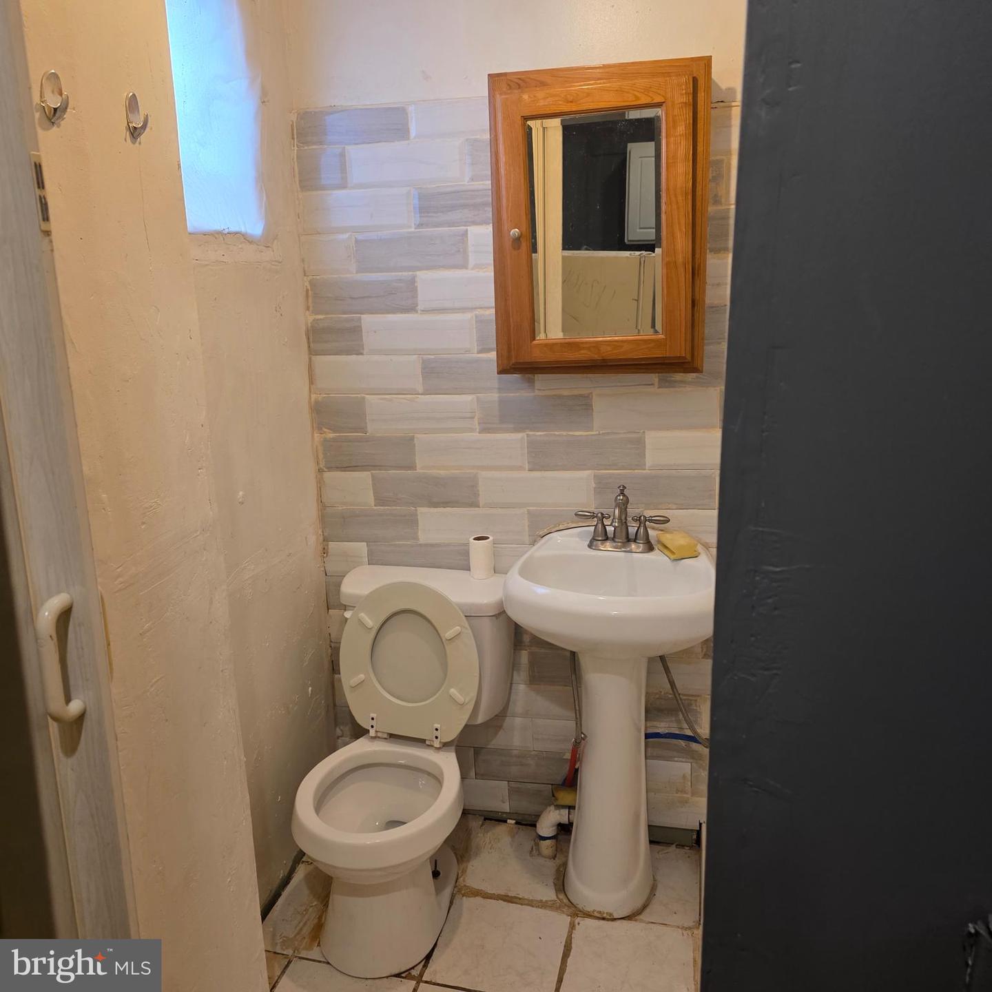 5625 Chester Ave Property Photo 17