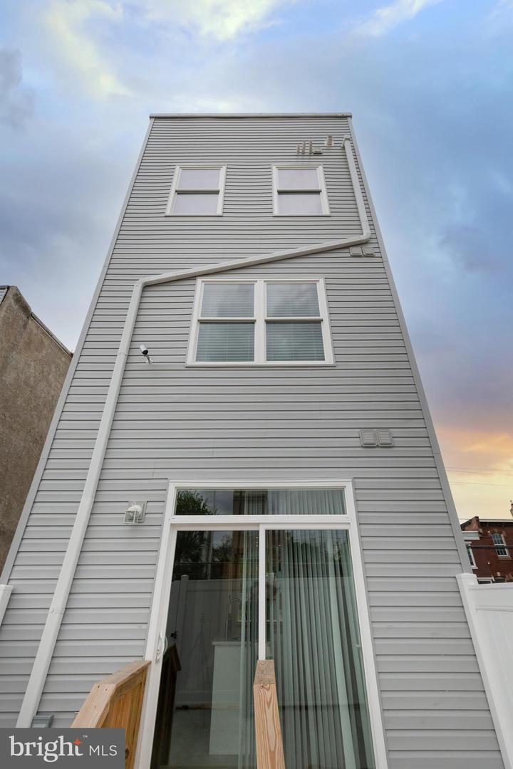 2550 N Howard St #1 Property Photo 14
