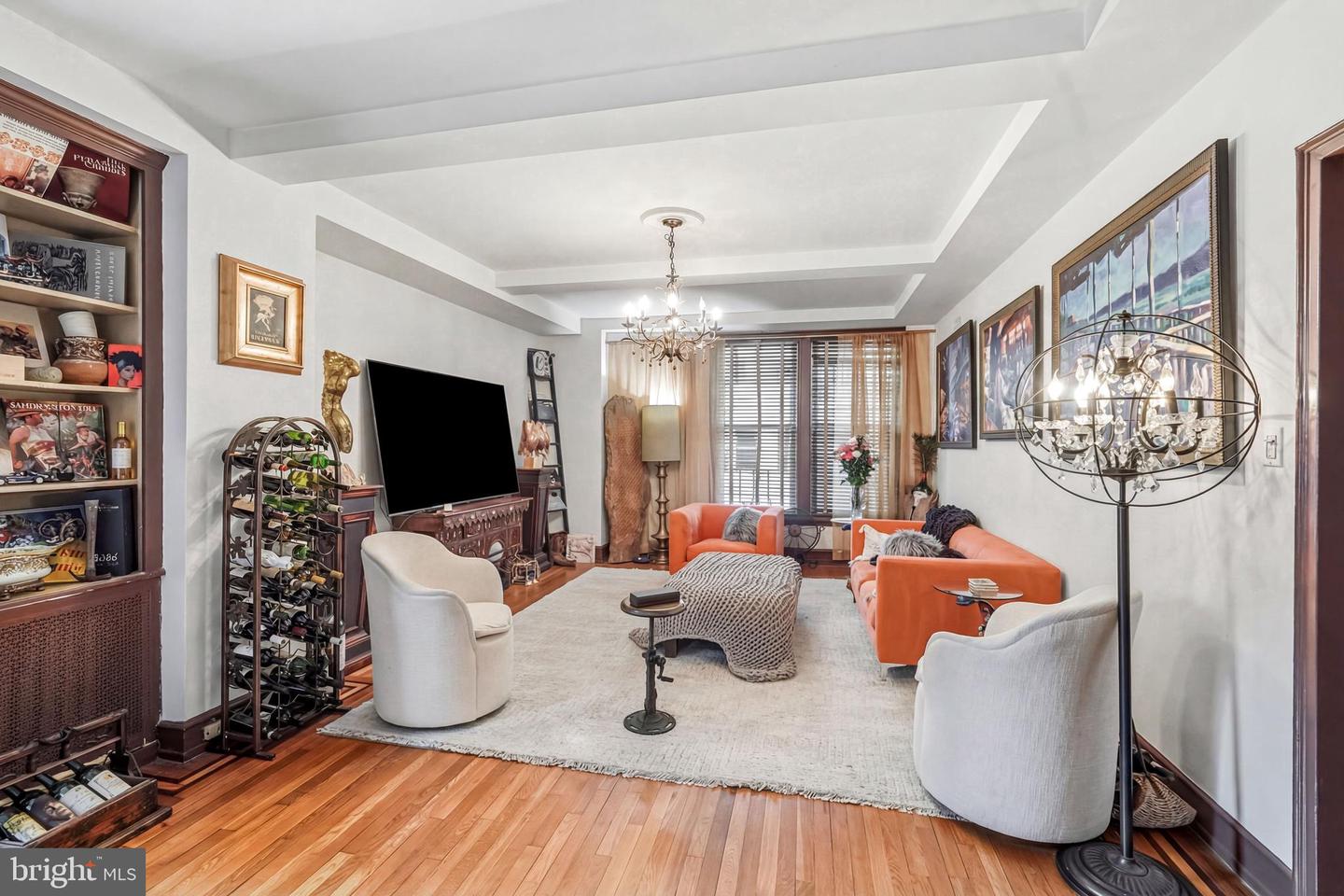 1901 Walnut St #6f Property Photo 6