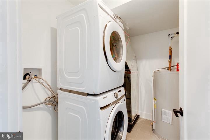 1437 Parrish St Property Photo 56