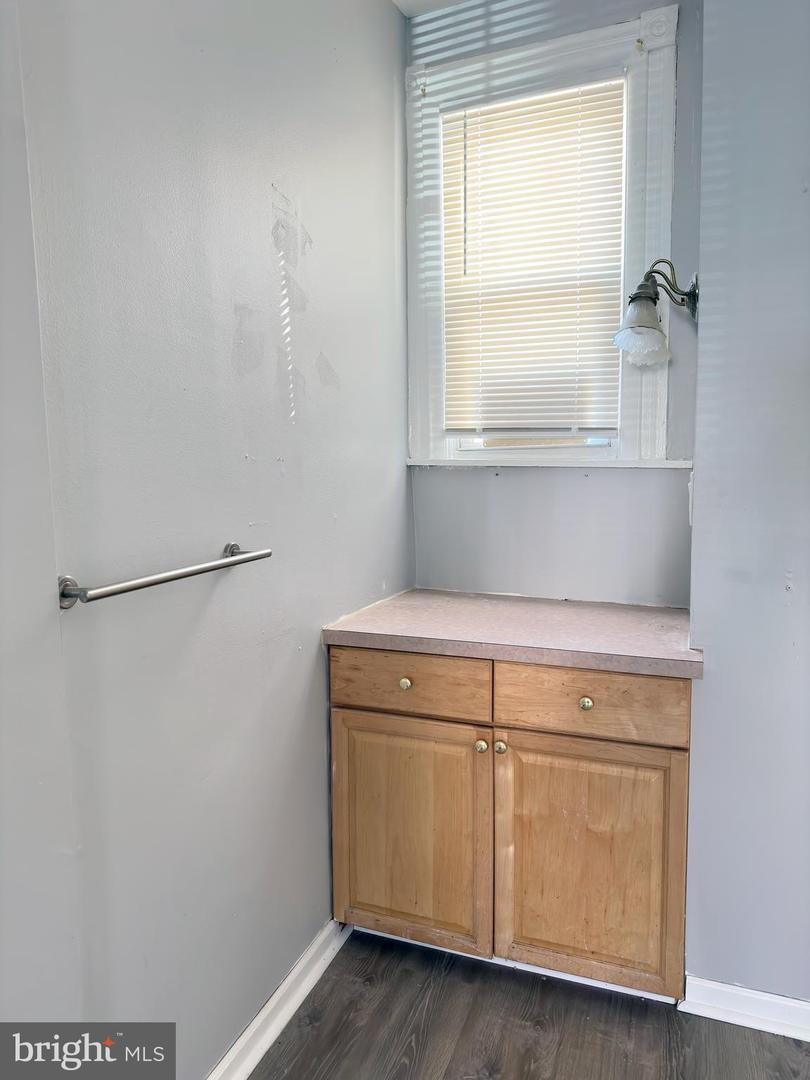 338 Snyder Ave Property Photo 13