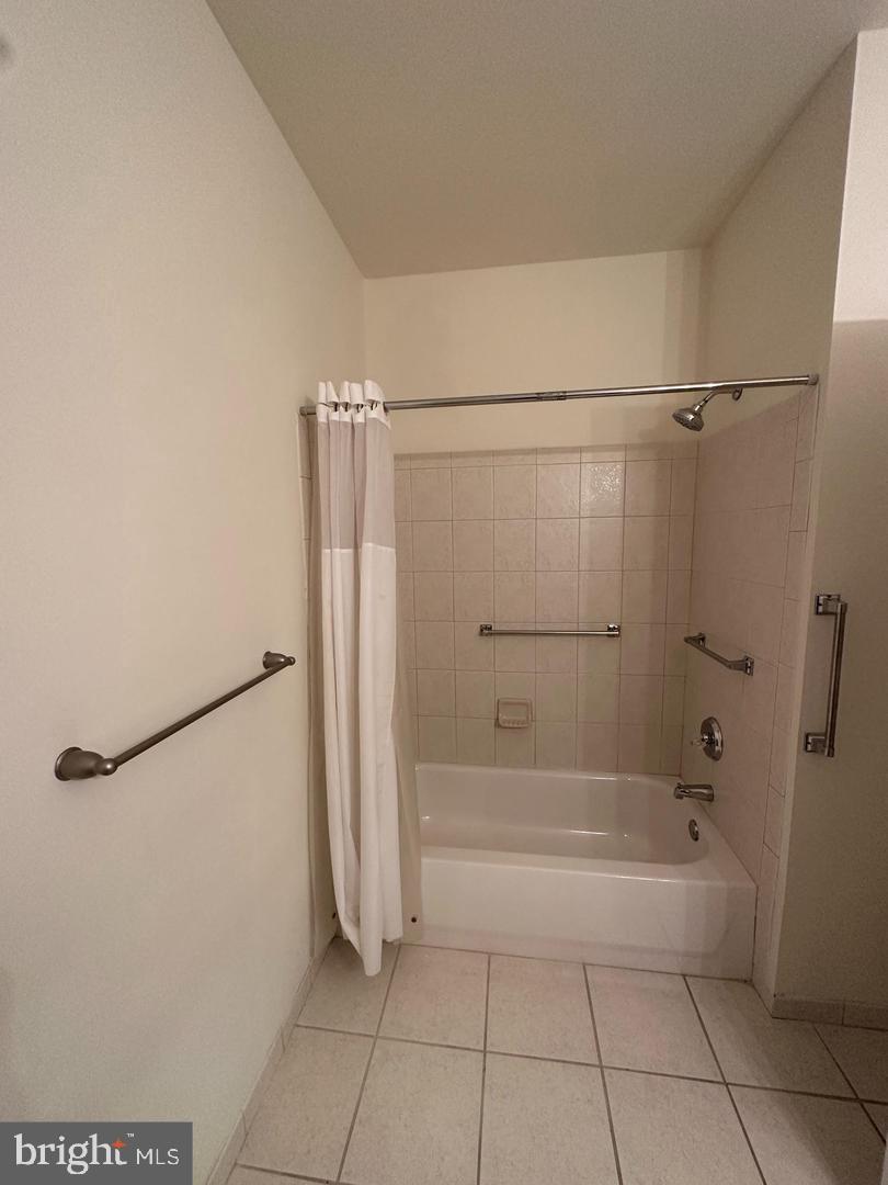 1630-90 Welsh Rd #3a Property Photo 9