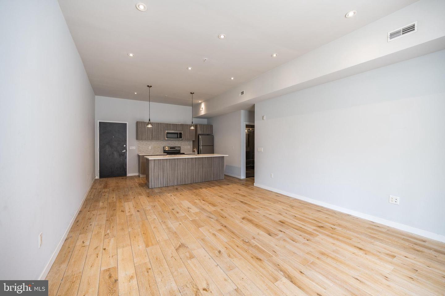 412 S 13th St #unit 505 Property Photo 5