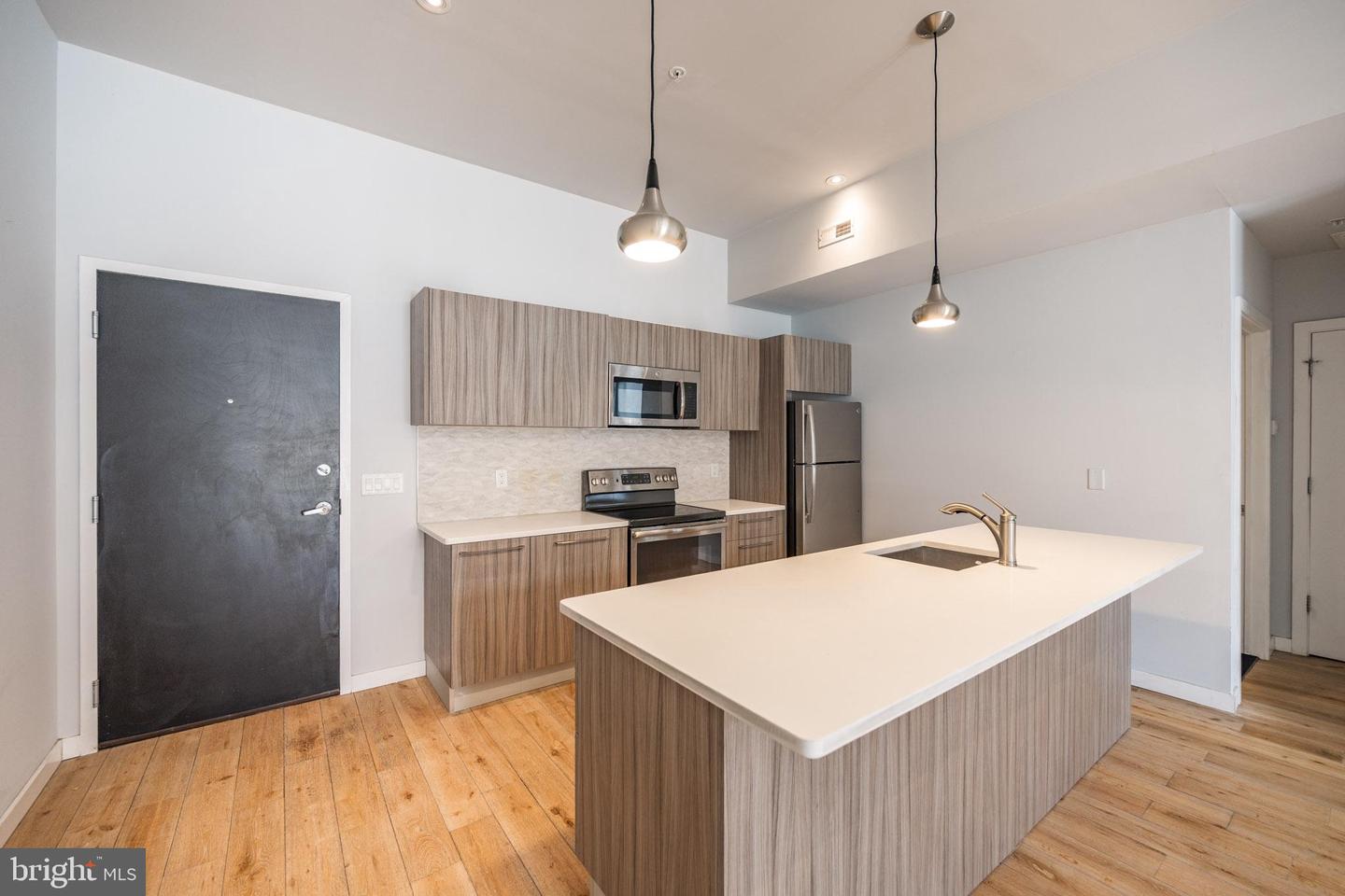 412 S 13th St #unit 505 Property Photo 7