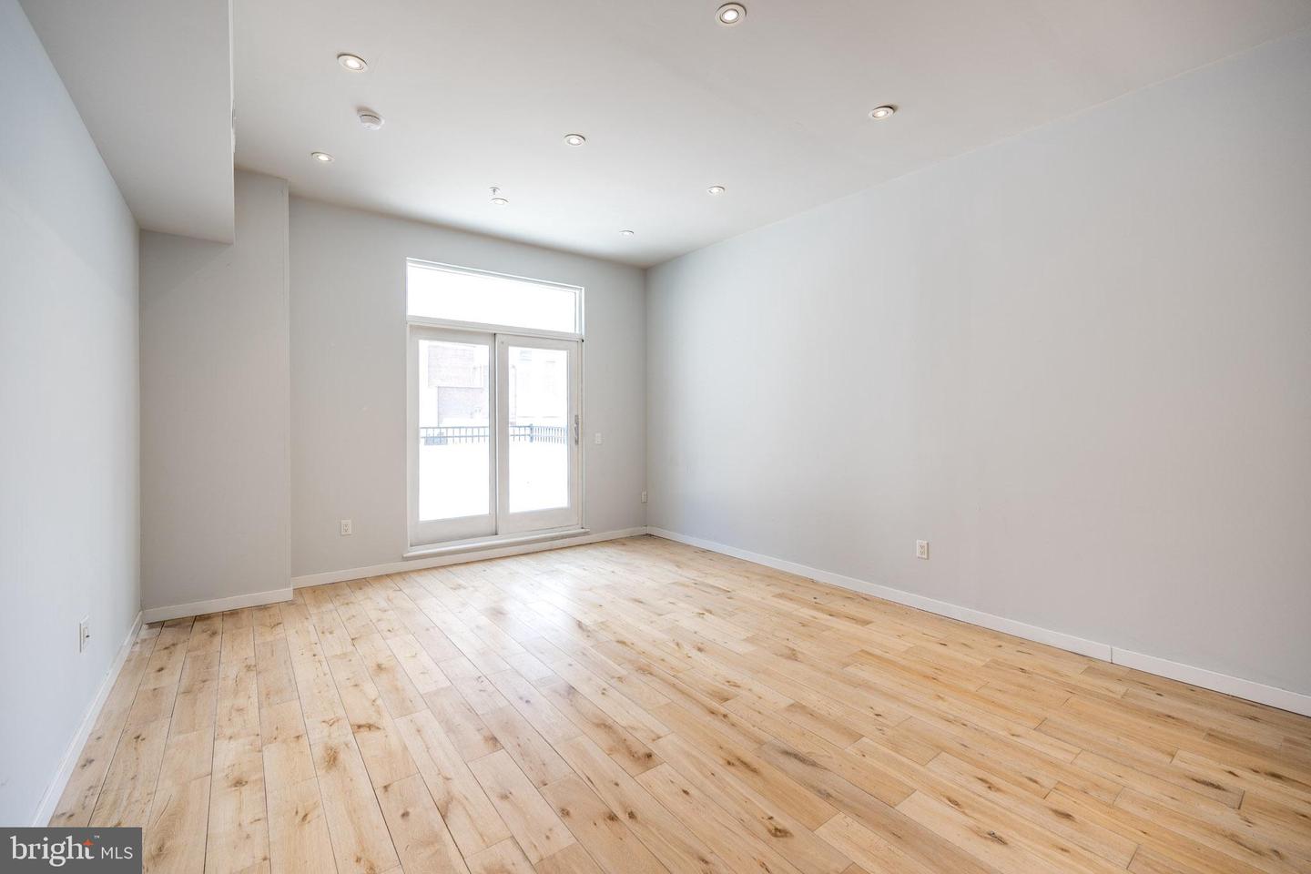 412 S 13th St #unit 505 Property Photo 8