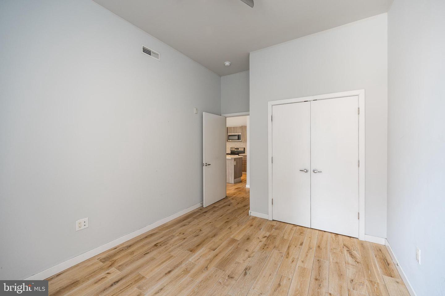 412 S 13th St #unit 505 Property Photo 12