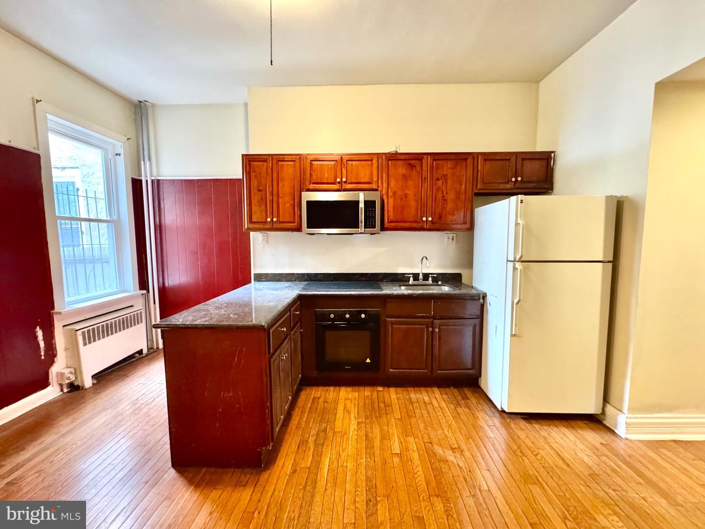 4122 Chester Ave Property Photo 5