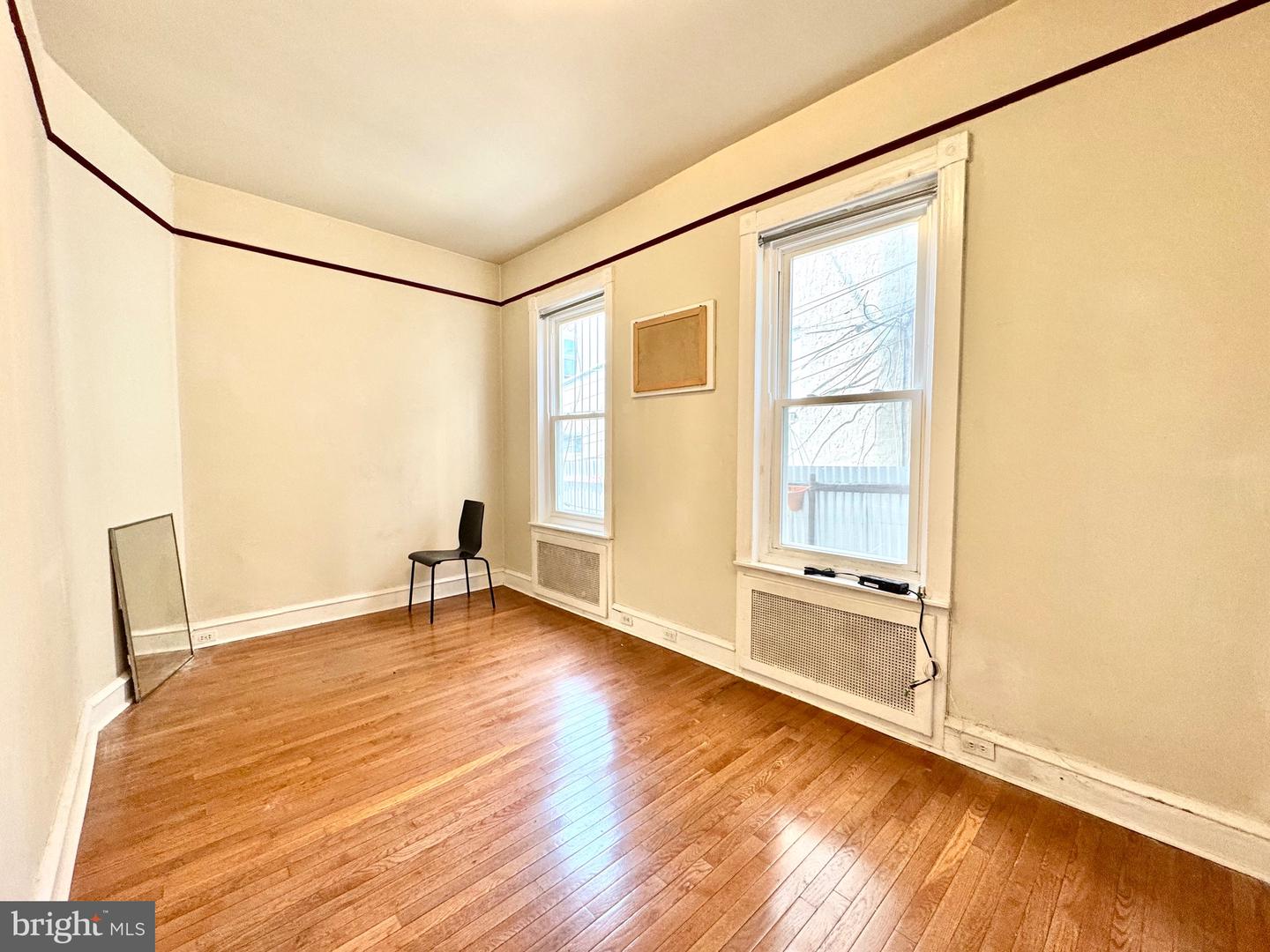 4122 Chester Ave Property Photo 12