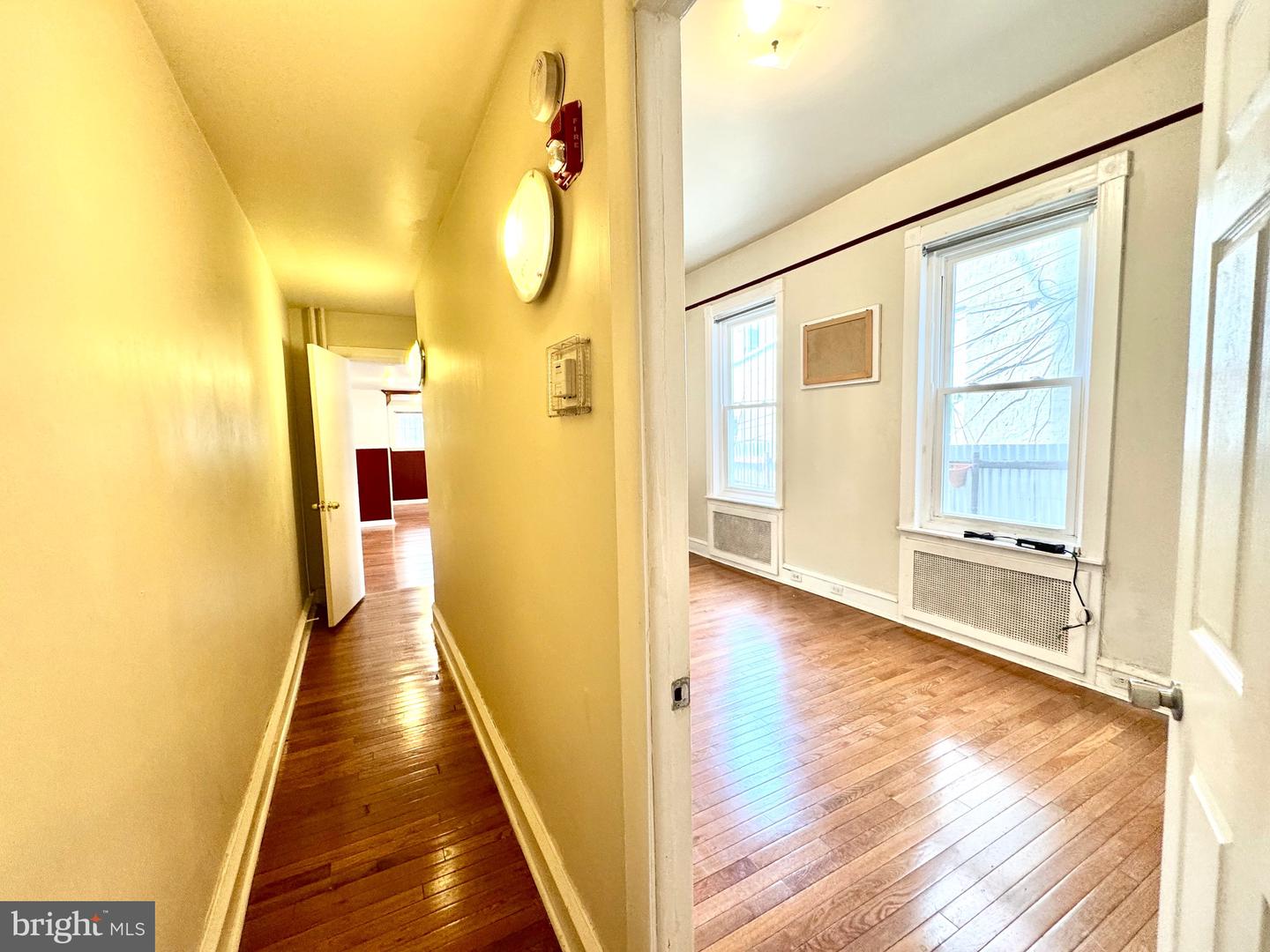 4122 Chester Ave Property Photo 13