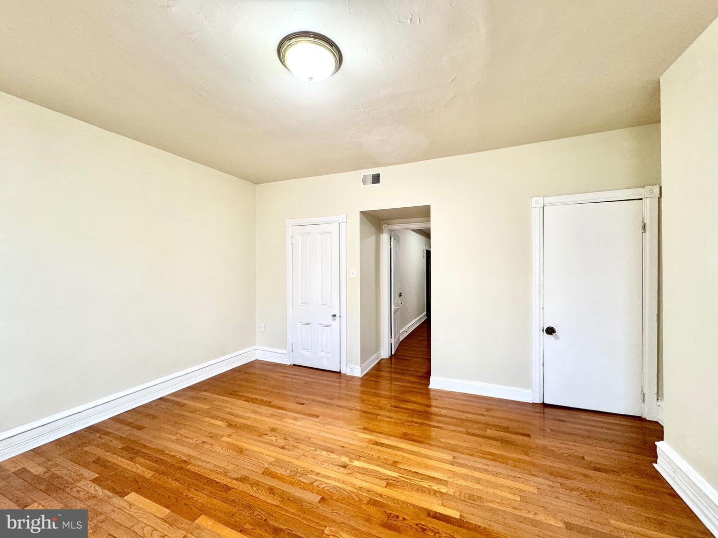 4122 Chester Ave Property Photo 29