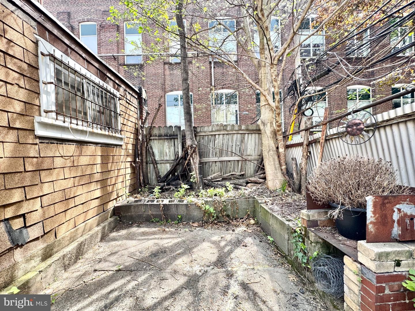 4122 Chester Ave Property Photo 54