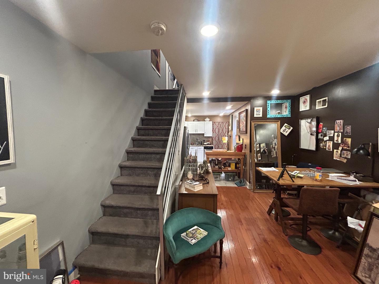 2260 N Bancroft St Property Photo 2