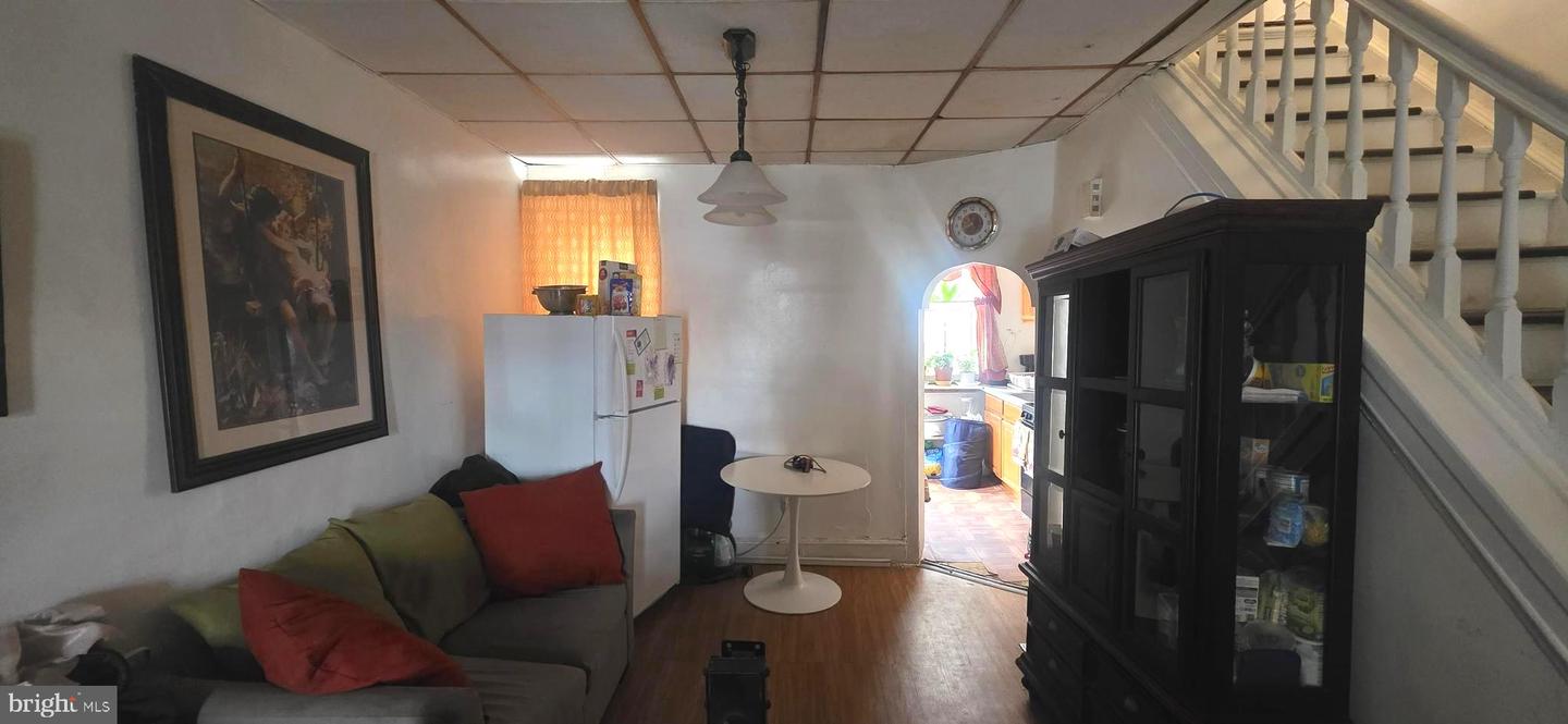 3048 B St Property Photo 5
